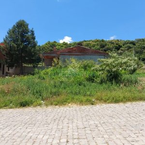 Terreno, no bairro Nossa Senhora das Graças em Caxias do Sul para Comprar
