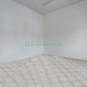 Predio com 709m², no bairro São Pelegrino em Caxias do Sul para Alugar