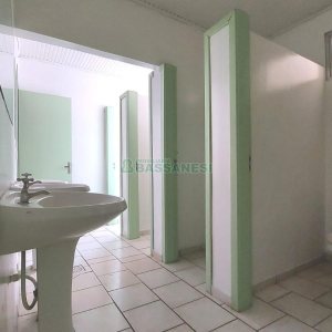 Predio com 709m², no bairro São Pelegrino em Caxias do Sul para Alugar