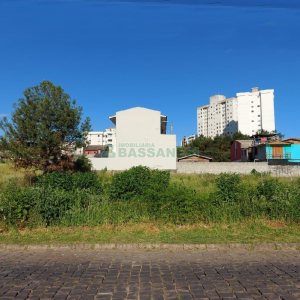 Terreno com 617m², no bairro Nossa Senhora do Rosário em Caxias do Sul para Alugar