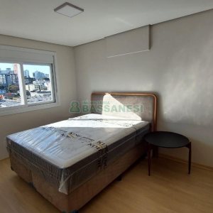 Apto Mobiliado com 60m², 1 dormitório, 1 vaga, no bairro Rio Branco em Caxias do Sul para Alugar
