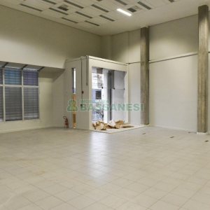 Loja com 2287m², no bairro Centro em Caxias do Sul para Alugar