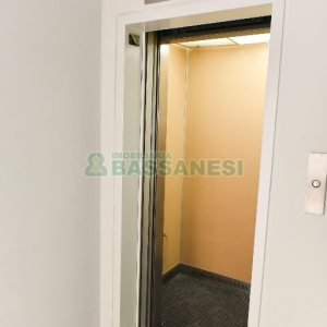 Loja com 2287m², no bairro Centro em Caxias do Sul para Alugar