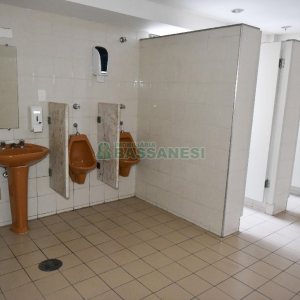 Loja com 2287m², no bairro Centro em Caxias do Sul para Alugar