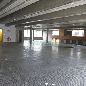 Loja com 2287m², no bairro Centro em Caxias do Sul para Alugar