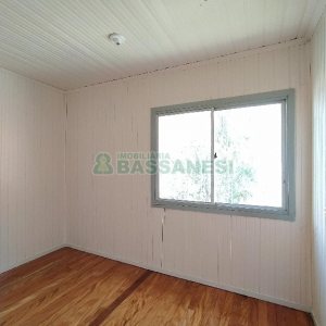 Casa com 82m², 3 dormitórios, 2 vagas, no bairro Lourdes em Caxias do Sul para Alugar