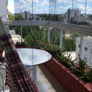 Apartamento com 108m², 3 dormitórios, 2 vagas, no bairro Medianeira em Caxias do Sul para Comprar