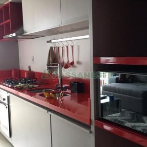 Apartamento com 108m², 3 dormitórios, 2 vagas, no bairro Medianeira em Caxias do Sul para Comprar