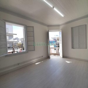 Casa Comercial com 200m², no bairro Centro em Caxias do Sul para Alugar