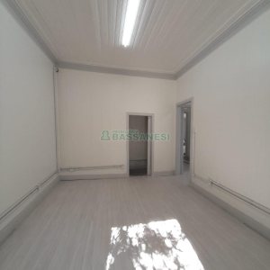 Casa Comercial com 200m², no bairro Centro em Caxias do Sul para Alugar