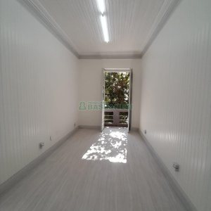 Casa Comercial com 200m², no bairro Centro em Caxias do Sul para Alugar