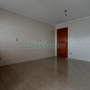 Apartamento com 130m², 3 dormitórios, 1 vaga, no bairro Lourdes em Caxias do Sul para Alugar