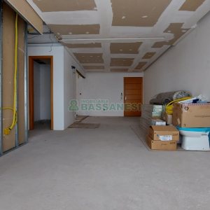 Apartamento com 115m², 2 dormitórios, 1 vaga, no bairro Madureira em Caxias do Sul para Comprar