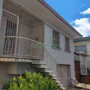 Casa com 200m², 3 dormitórios, 2 vagas, no bairro Santa Catarina em Caxias do Sul para Comprar