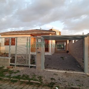 Casa com 185m², 3 dormitórios, 2 vagas, no bairro São Luiz em Caxias do Sul para Comprar