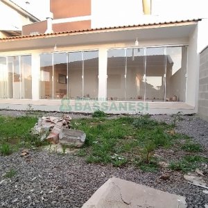 Casa com 185m², 3 dormitórios, 2 vagas, no bairro São Luiz em Caxias do Sul para Comprar