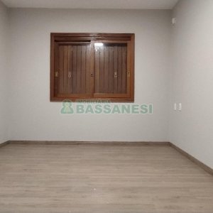 Casa com 185m², 3 dormitórios, 2 vagas, no bairro São Luiz em Caxias do Sul para Comprar