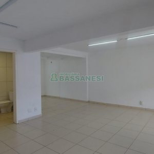 Loja com 110m², no bairro Jardim América em Caxias do Sul para Alugar