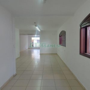 Loja com 110m², no bairro Jardim América em Caxias do Sul para Alugar