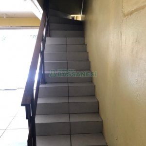 Sobrado com 180m², 2 dormitórios, 1 vaga, no bairro Charqueadas em Caxias do Sul para Comprar