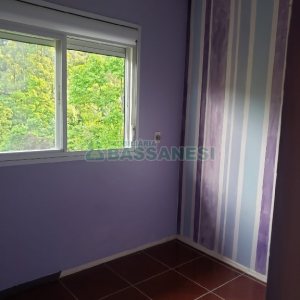 Sobrado com 180m², 2 dormitórios, 1 vaga, no bairro Charqueadas em Caxias do Sul para Comprar