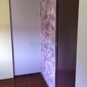 Sobrado com 180m², 2 dormitórios, 1 vaga, no bairro Charqueadas em Caxias do Sul para Comprar