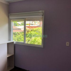 Sobrado com 180m², 2 dormitórios, 1 vaga, no bairro Charqueadas em Caxias do Sul para Comprar
