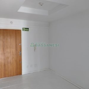 Sala com 39m², no bairro Centro em Caxias do Sul para Comprar
