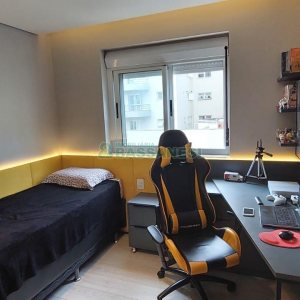 Apto Mobiliado com 116m², 3 dormitórios, 2 vagas, no bairro Santa Catarina em Caxias do Sul para Alugar