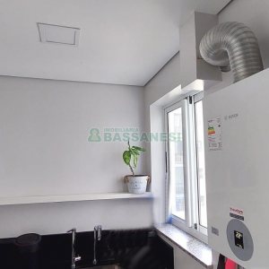 Apto Mobiliado com 116m², 3 dormitórios, 2 vagas, no bairro Santa Catarina em Caxias do Sul para Alugar