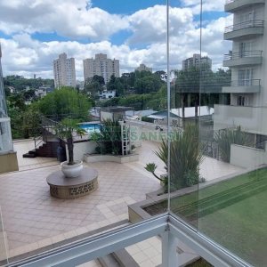 Apto Mobiliado com 116m², 3 dormitórios, 2 vagas, no bairro Santa Catarina em Caxias do Sul para Alugar