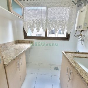 Apartamento com 82m², 2 dormitórios, 2 vagas, no bairro Rio Branco em Caxias do Sul para Comprar