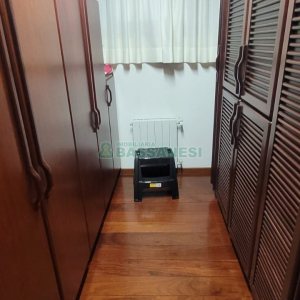 Casa com 672m², 4 dormitórios, 5 vagas, no bairro Bela Vista em Caxias do Sul para Comprar