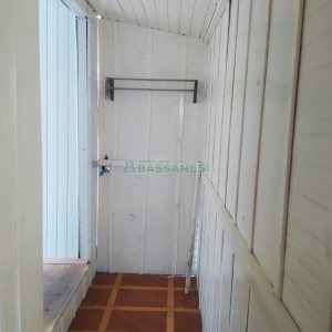 Casa com 90m², 2 dormitórios, 2 vagas, no bairro Planalto em Caxias do Sul para Comprar