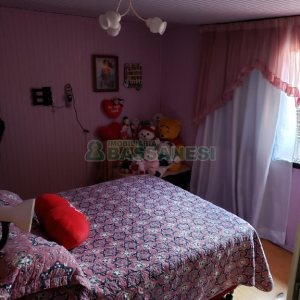 Casa com 252m², 5 dormitórios, no bairro Planalto em Caxias do Sul para Comprar