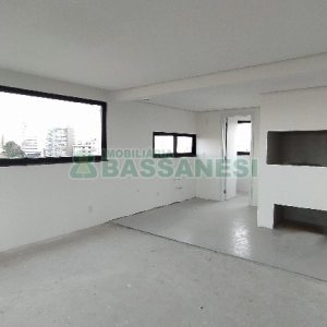 Apartamento com 142m², 3 dormitórios, 3 vagas, no bairro Centro em Caxias do Sul para Comprar