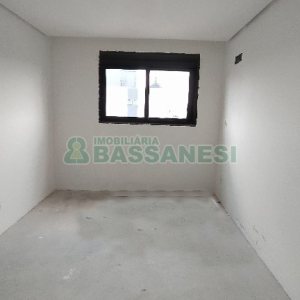 Apartamento com 142m², 3 dormitórios, 3 vagas, no bairro Centro em Caxias do Sul para Comprar
