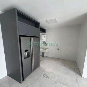 Casa com 215m², 3 dormitórios, 2 vagas, no bairro Bela Vista em Caxias do Sul para Alugar