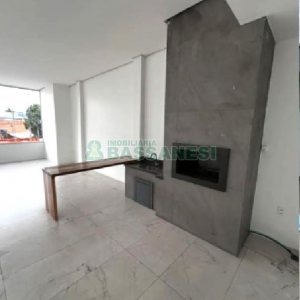 Casa com 215m², 3 dormitórios, 2 vagas, no bairro Bela Vista em Caxias do Sul para Alugar