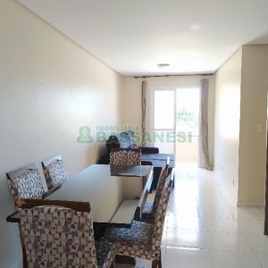 Apto Mobiliado com 59m², 2 dormitórios, 1 vaga, no bairro Panazzolo em Caxias do Sul para Comprar