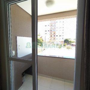 Apto Mobiliado com 59m², 2 dormitórios, 1 vaga, no bairro Panazzolo em Caxias do Sul para Comprar