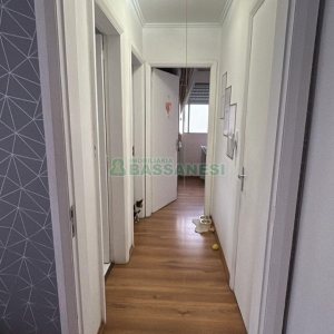 Apto Mobiliado com 68m², 2 dormitórios, 1 vaga, no bairro Centro em Caxias do Sul para Alugar ou Comprar
