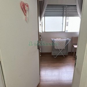 Apto Mobiliado com 68m², 2 dormitórios, 1 vaga, no bairro Centro em Caxias do Sul para Alugar ou Comprar