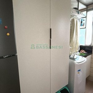 Apto Mobiliado com 68m², 2 dormitórios, 1 vaga, no bairro Centro em Caxias do Sul para Alugar ou Comprar