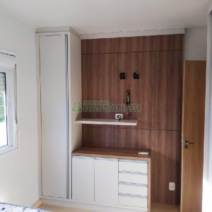 Apartamento com 63m², 2 dormitórios, 2 vagas, no bairro Nossa Senhora da Saúde em Caxias do Sul para Comprar