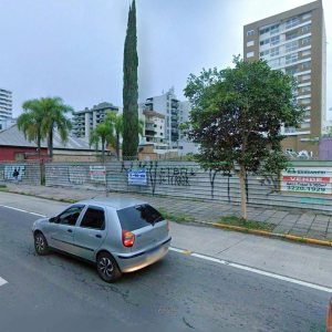 Terreno, no bairro Lourdes em Caxias do Sul para Comprar