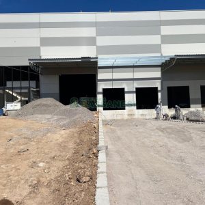 Pavilhão com 3682m², no bairro Cidade Nova em Caxias do Sul para Alugar