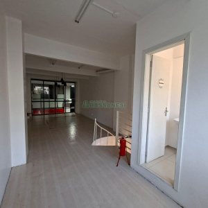 Loja com 37m², 1 vaga, no bairro São Pelegrino em Caxias do Sul para Alugar