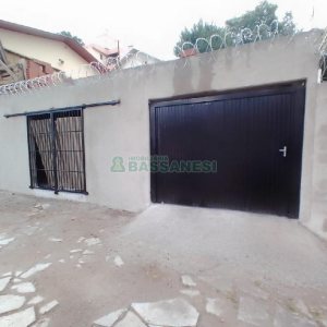 Loja com 44m², no bairro São Pelegrino em Caxias do Sul para Alugar