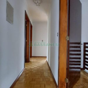 Casa com 283m², 5 dormitórios, 3 vagas, no bairro Jardim América em Caxias do Sul para Alugar ou Comprar